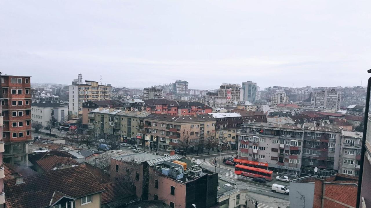 Ferienwohnung Welcoming in Prishtina Pristina Exterior foto